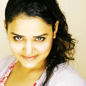 Meet your Posher, Abeer